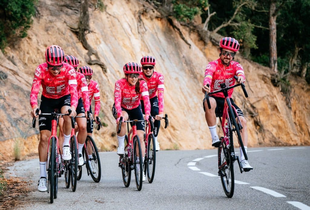 El maillot 2025 del EF