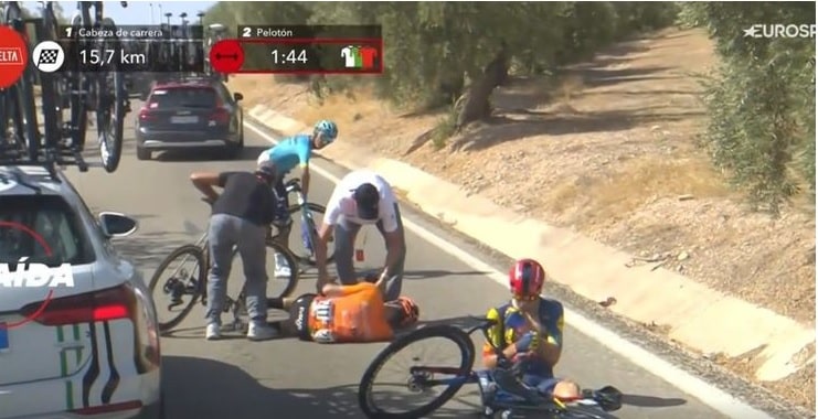 La caída de Ciccone y Juaristi por tres ciervos