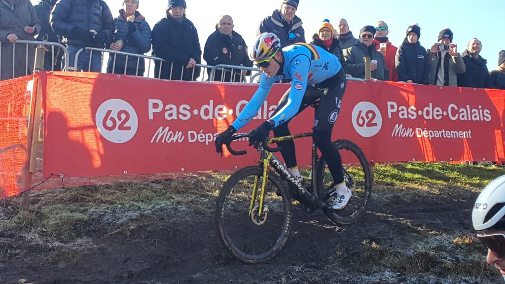 Van Aert en el mundial de ciclocross