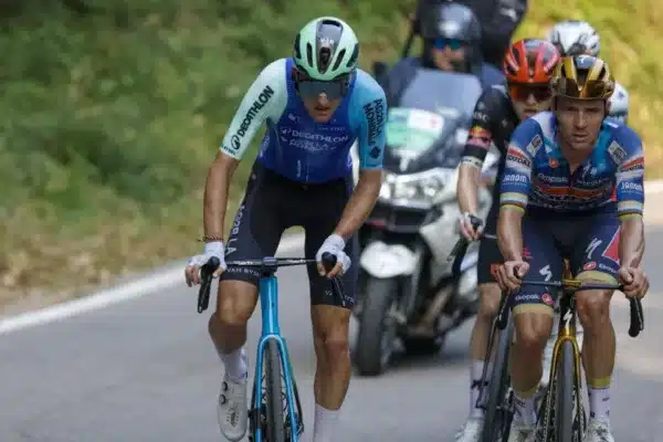 Paul Seixas en Il Lombardía 2025