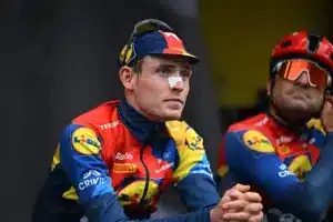 Duro golpe para Dinamarca antes del Mundial: Skjelmose renuncia tras el error de Lidl-Trek en La Vuelta