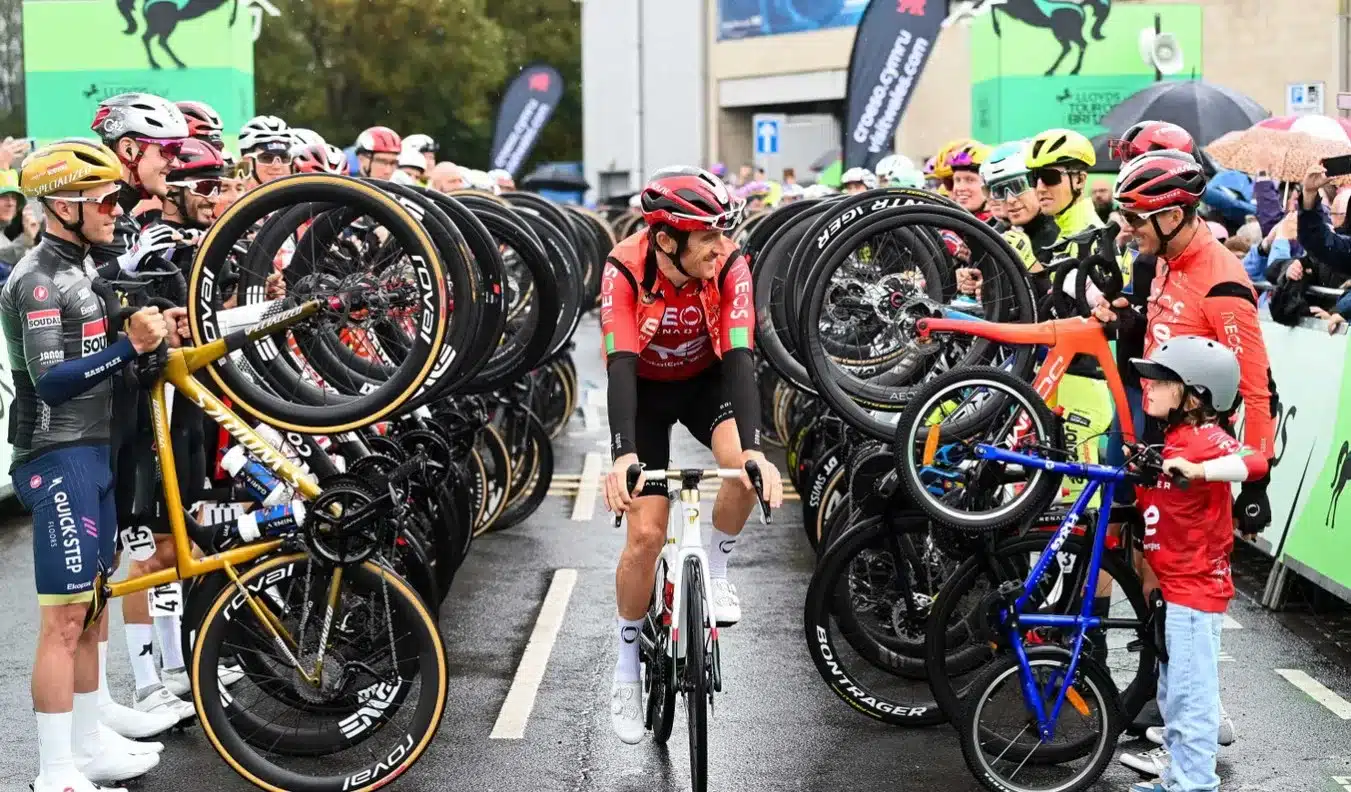 Geraint Thomas (INEOS) en el Tour de Gran Bretaña 2025