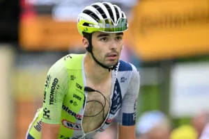 “Mi familia pagó pasajes para verme en mí última carrera, pero el equipo me quitó”