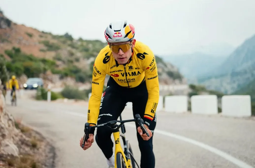 Wout van Aert (Visma - Lease a Bike)