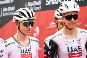 UAE evalúa sustituir uno de los gregarios de Pogacar para el Tour de France