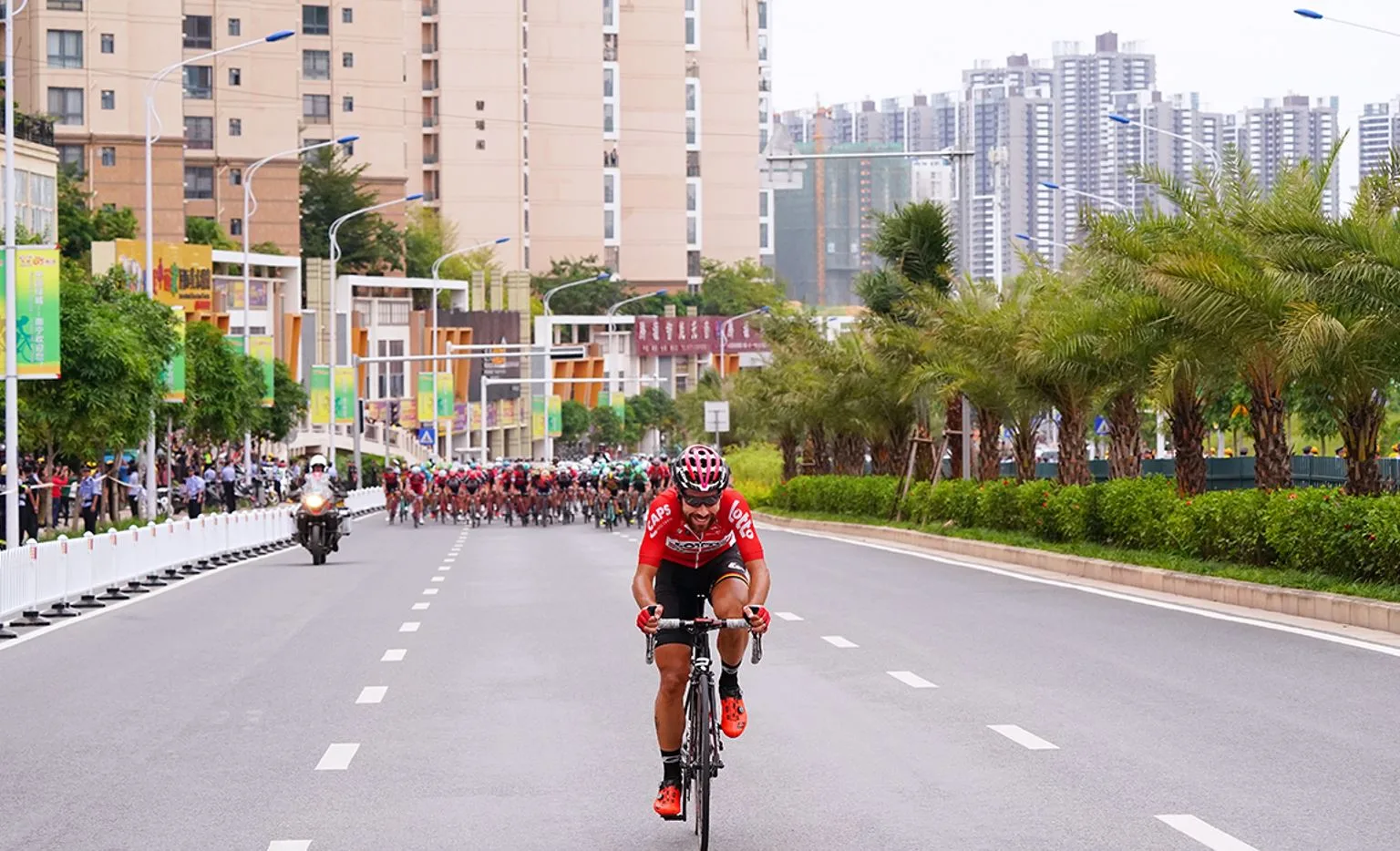 Thomas de Gendt en una fuga en el Tour de Gunagxi 2017