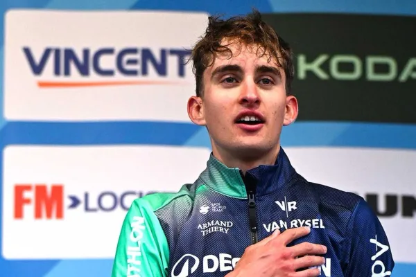 Paul Seixas (Decathlon CMA CGM) tras ganar la Ardéche Classic 2026