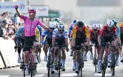 Luke Lamperti (EF Education - Easypost) gana la primera etapa de París-Niza 2026