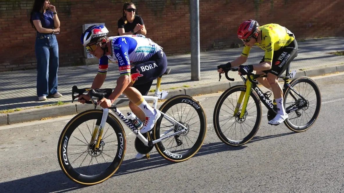Remco y Vingegaard en la Volta a Catalunya 2026