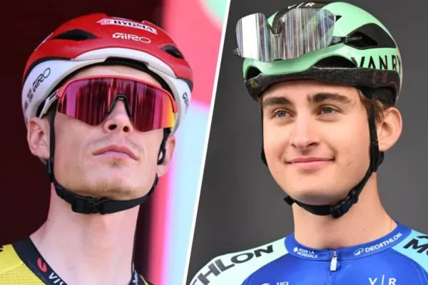 Jonas Vingegaard (Visma - Lease a Bike) y Paul Seixas (Decathlon CMA CGM).