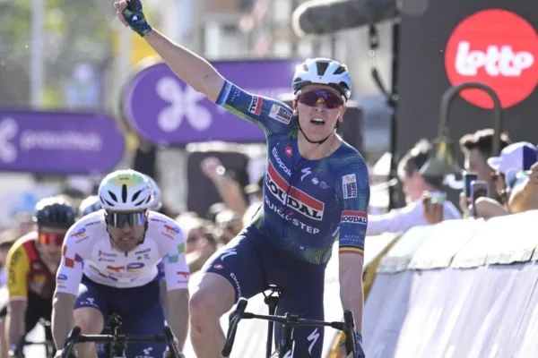 Tim Merlier (Soudal Quick-Step) vence Scheldeprijs 2026