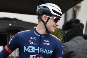 Lo suspenden por doparse con esteroides y su equipo es expulsado de la carrera de casa