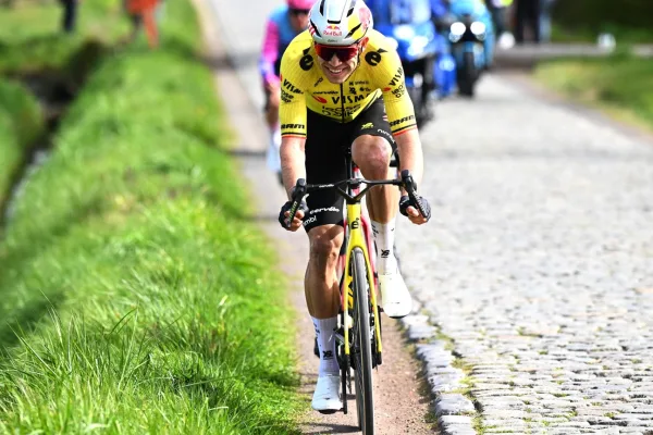 Wout van Aert (Visma - Lease a Bike) en A Través de Flandes 2026