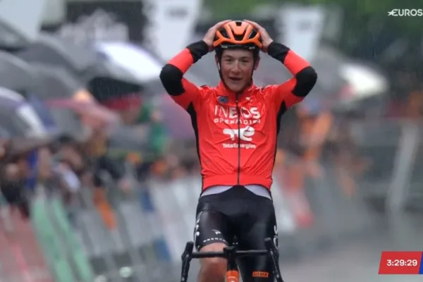 Andrew August gana en Itzulia 2026