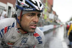 Ex ganador de etapa del Giro podría ser sancionado de por vida tras dopar menores de edad