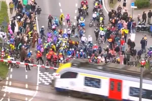 Tour de Flandes, en directo: minuto a minuto