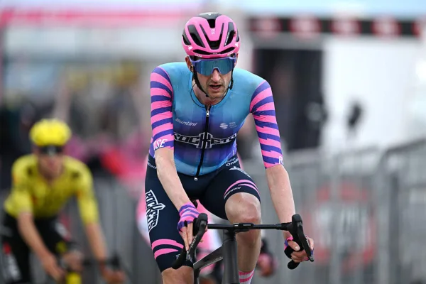 Wout Poels (Unibet Rose Rockets) en el Giro d´Italia 2026