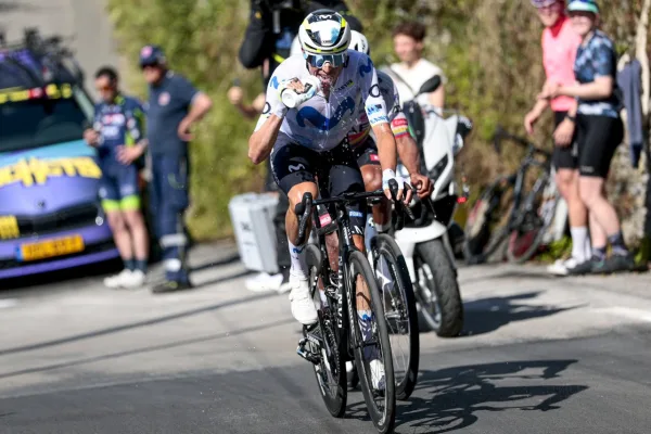 Enric Mas (Movistar) en la etapa 11 del Giro d´Italia 2026