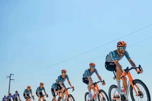 Netcompany INEOS en el Giro d´Italia 2026 (Instagram: thymenarensman)
