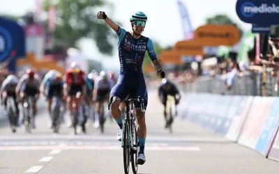 Alec Segaert (Bahrain Victorious) gana la etapa 12 del Giro d´Italia 2026