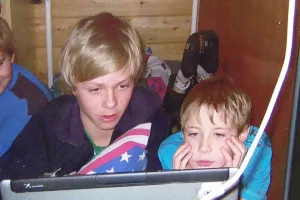 “Siempre fue un modelo para mí”: Vingegaard emotivo tras la victoria de su amigo de la infancia
