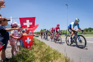 El motivo del brutal recorte del Tour de Suiza: ¿Las carreras ahora se tienen que adaptar a los campos de altitud?