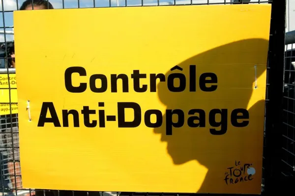 Controles antidoping en el Tour de France.