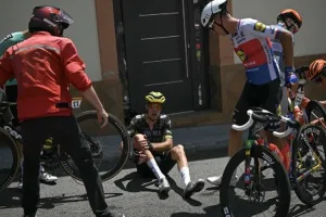 Armirail, gregario de Vingegaard, crítica a otro ciclista de su caída: “Te da un empujón para hacerse sitio”