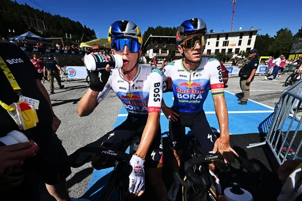 Florian Lipowitz y Remco Evenepoel (Red Bull - BORA) en el Tour de France 2026