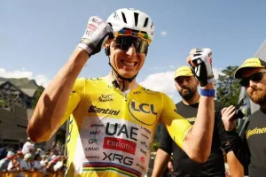“Nos dan más poder”: El desafiante mensaje de Pogacar a los aficionados que lo abuchearon en el Tour