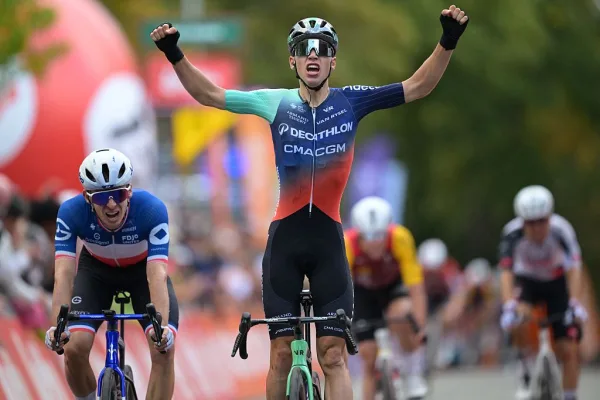 Aubin Sparfel (Decathlon CMA CGM) gana el Grand Prix de Wallonie 2026