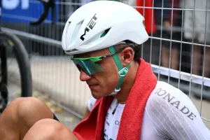 “Básicamente, estaba dormido”: arremeten contra Del Toro por no marcar a Van der Poel en Montreal