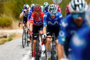 Diferencias entre favoritos de La Vuelta: Skjelmose fracasa en su intento; golpe para Decathlon