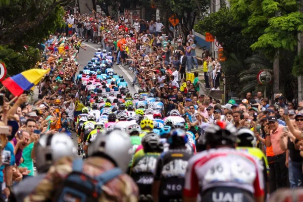 El pelotón del Tour Colombia en 2019