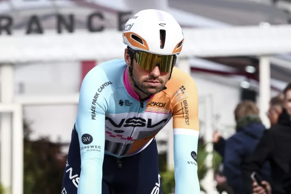Tom Van Asbroeck (NSN) en París-Roubaix 2026