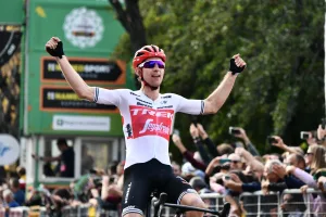 Bauke Mollema se retira del ciclismo profesional en el Giro de Lombardía tras 18 temporadas y un récord histórico