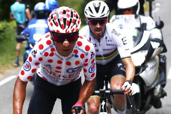 Nairo Quintana y Julian Alaphilippe en el Tour de France 2021